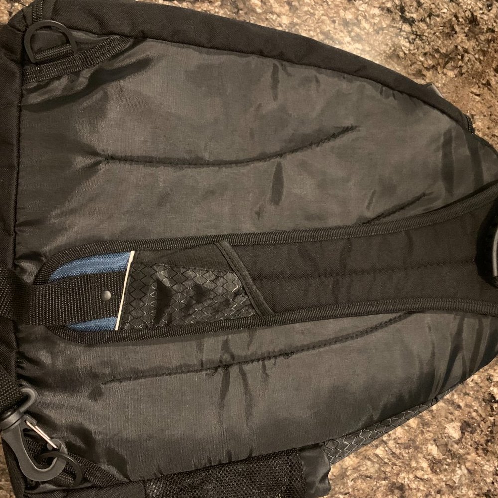 New Backpack! - Picture 2 of 4
